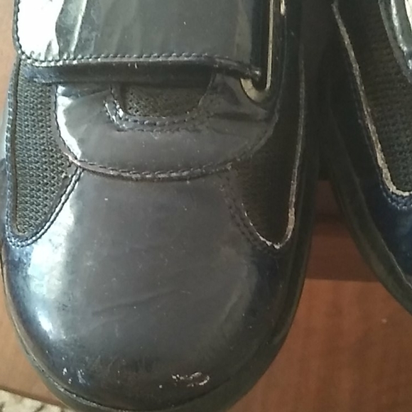PRADA MENS SNEAKERS NAVY PATENT NEED REFURBISHING - Picture 3 of 10